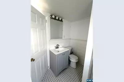 185 Hudson Street, Hackensack, NJ 07601 - Photo 6