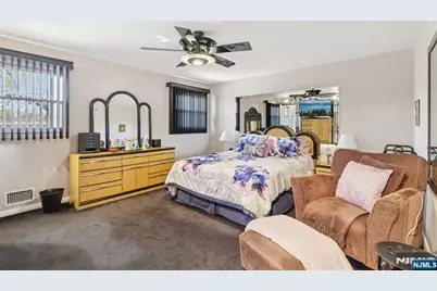 118 Byrd Avenue, Bloomfield, NJ 07003 - Photo 14