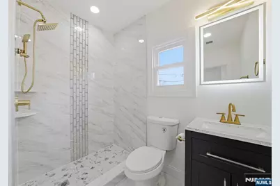 450 Highland Avenue, Passaic, NJ 07055 - Photo 16