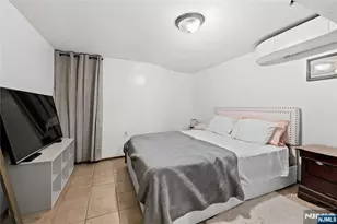 436 Ellison St, Paterson, NJ 07501 - Photo 38