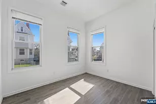 7 Prospect Terrace, East Orange, NJ 07017 - Photo 4