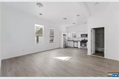 7 Prospect Terrace, East Orange, NJ 07017 - Photo 28