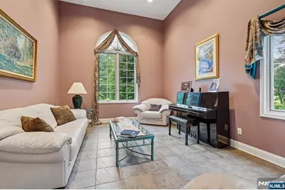 128 Rutherford Road, Mahwah, NJ 07430 - Photo 6