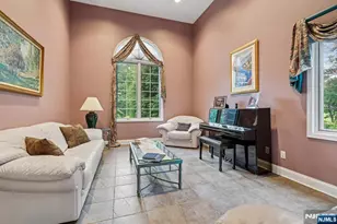 128 Rutherford Rd, Mahwah, NJ 07430 - Photo 6