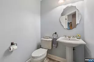 128 Rutherford Rd, Mahwah, NJ 07430 - Photo 14