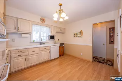 293 Maitland Avenue, Paterson, NJ 07502 - Photo 38