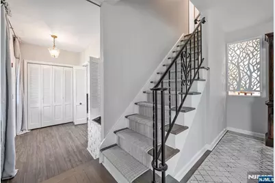 44 Deerfield Terrace, Mahwah, NJ 07430 - Photo 6