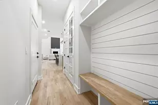 11 Elmwood Ct, Livingston, NJ 07039 - Photo 18