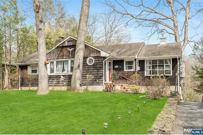 70 Skyline Drive, Oakland, NJ 07436 - Photo 1