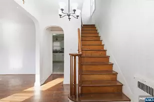 327 Field Pl, Hillside, NJ 07205 - Photo 6