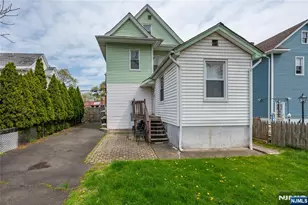 129 Howard Ave, Passaic, NJ 07055 - Photo 48