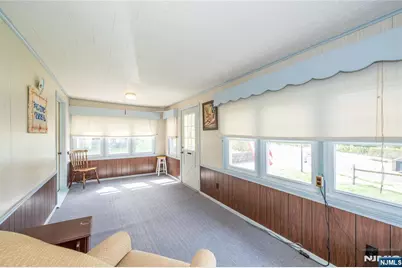 11 Oak Grove Road, Caldwell, NJ 07006 - Photo 4