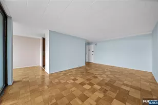 9060 Palisade Ave 507, North Bergen, NJ 07047 - Photo 10