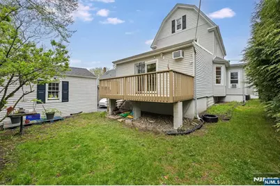 135 Cresskill Avenue, Dumont, NJ 07628 - Photo 30