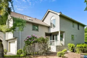 618 Fir Ct 618, Norwood, NJ 07648 - Photo 2
