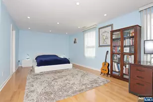 10 Chris Ct, Fair Lawn, NJ 07410 - Photo 20