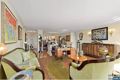 200 Grand Cove Way 3L #3L, Edgewater, NJ 07020 - Photo 12