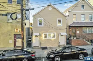 402 N 3rd St, East Newark, NJ 07029 - Photo 1