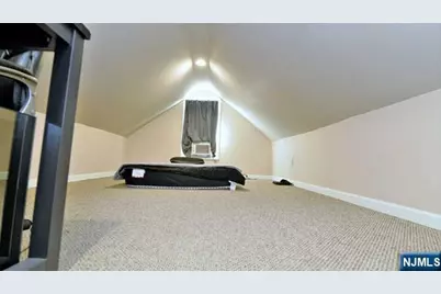 402 N 3rd Street, East Newark, NJ 07029 - Photo 18