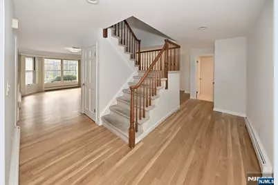 47 Bentley Drive, Franklin Lakes, NJ 07417 - Photo 4