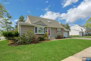16 Addicks Rd, Westwood, NJ 07675 - Photo 2