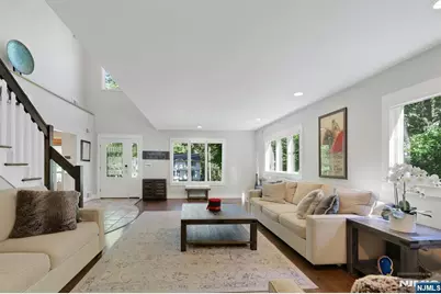 962 Pines Terrace, Franklin Lakes, NJ 07417 - Photo 4