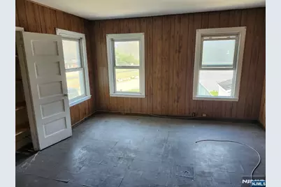 5 Locust Street, Wanaque, NJ 07420 - Photo 8