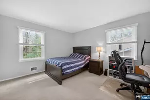 7 Chicopee Dr, Wayne, NJ 07470 - Photo 20