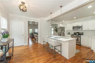16 Chestnut Pl, Nutley, NJ 07110 - Photo 8