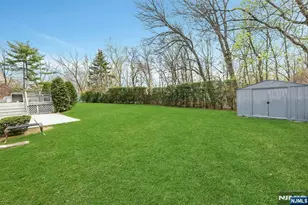 9-09 Elaine Terrace, Fair Lawn, NJ 07410 - Photo 10