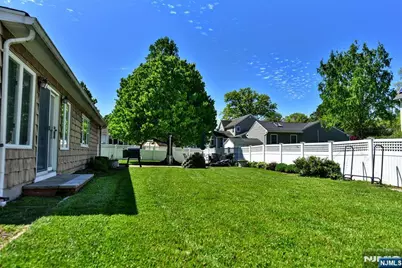 31 Susan Avenue, Midland Park, NJ 07432 - Photo 26
