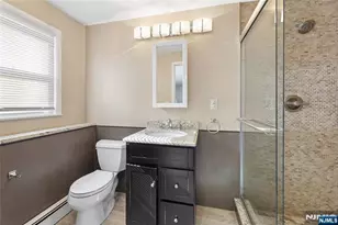 1073 Allessandrini Ave, New Milford, NJ 07646 - Photo 12