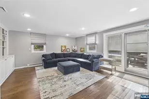 1073 Allessandrini Ave, New Milford, NJ 07646 - Photo 10