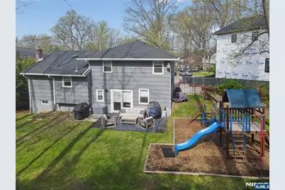 1073 Allessandrini Avenue, New Milford, NJ 07646 - Photo 26