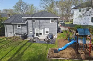 1073 Allessandrini Ave, New Milford, NJ 07646 - Photo 26