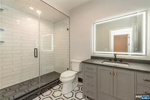 722 Erie Rd, Paramus, NJ 07652 - Photo 36
