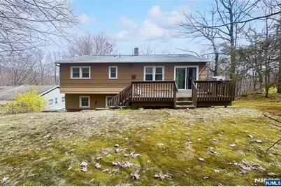 142 Valley View Drive, Rockaway Township, NJ 07866 - Photo 20