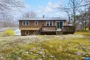 142 Valley View Dr, Rockaway Township, NJ 07866 - Photo 20