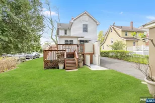 121 Hillside Ave, Teaneck Township, NJ 07666 - Photo 26