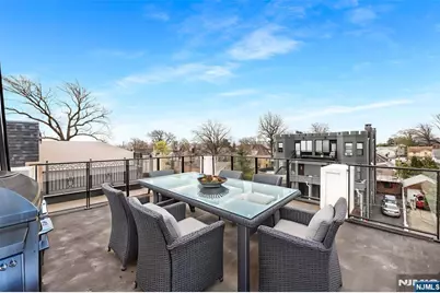 49 Lincoln Avenue, Cliffside Park, NJ 07010 - Photo 44