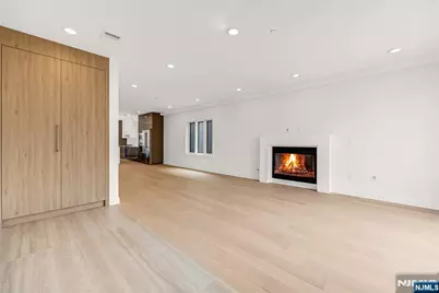 49 Lincoln Avenue, Cliffside Park, NJ 07010 - Photo 6
