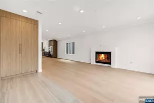 49 Lincoln Ave, Cliffside Park, NJ 07010 - Photo 6
