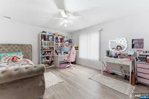 8 Danielle Dr, Wayne, NJ 07470 - Photo 12