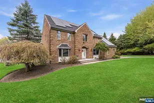 8 Danielle Dr, Wayne, NJ 07470 - Photo 22