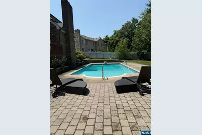 8 Danielle Drive, Wayne, NJ 07470 - Photo 24