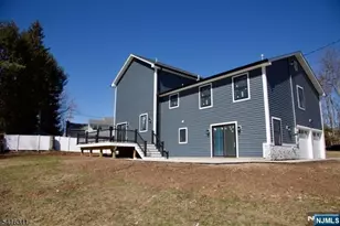 3 Cambridge, East Hanover Township, NJ 07936 - Photo 2