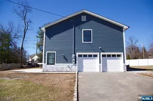 3 Cambridge, East Hanover Township, NJ 07936 - Photo 16