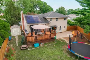1 Hazley Ct, Rochelle Park Township, NJ 07662 - Photo 36