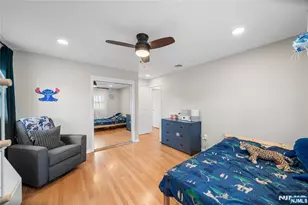 1 Hazley Ct, Rochelle Park Township, NJ 07662 - Photo 26