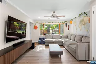 1 Hazley Ct, Rochelle Park Township, NJ 07662 - Photo 4